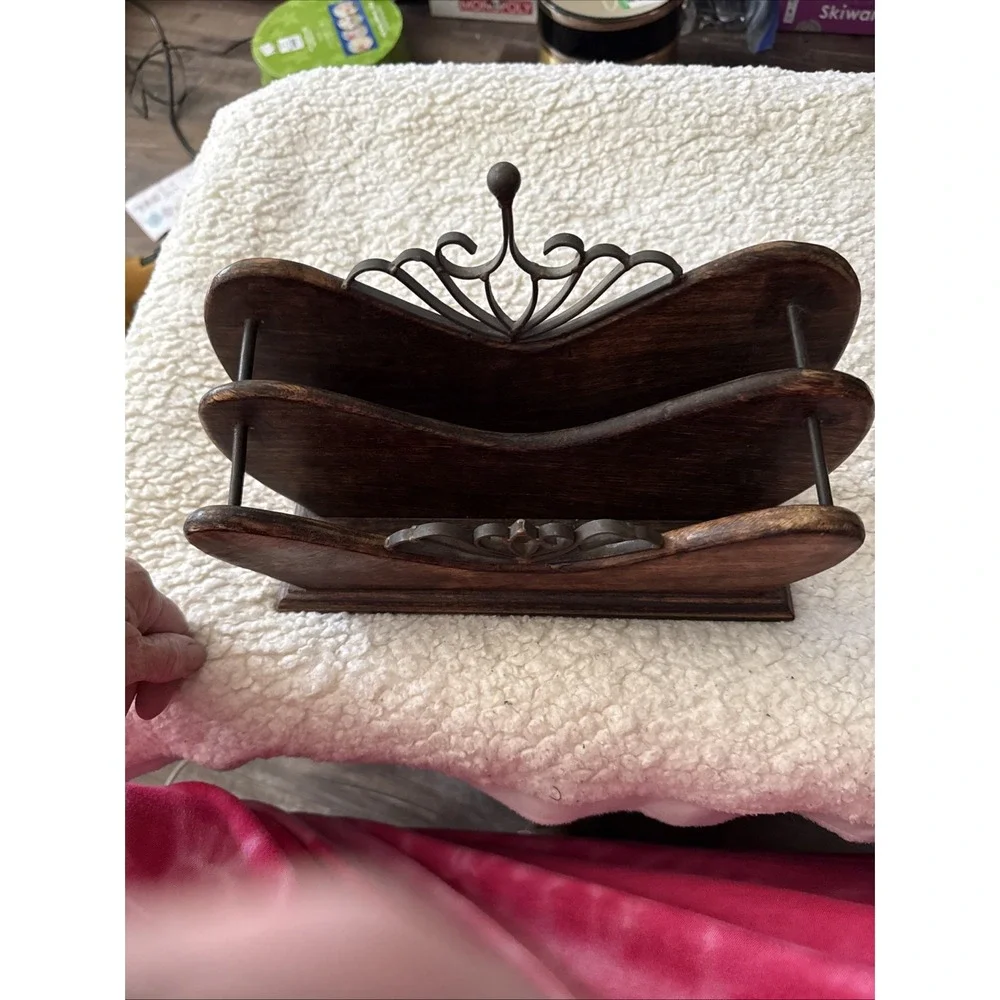 Vintage mail Holder, Letter holder, Beautiful